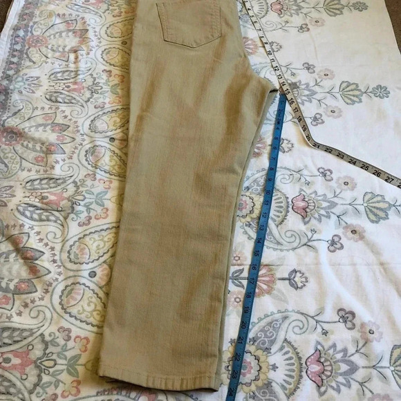 L.L.Bean Favorite Fit Women Jeans Size 16 - Picture 6 of 9